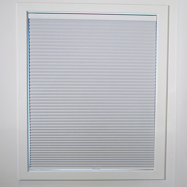 Levolor Accordia Cellular Heathered  9/16 Single Cell  Room Darkening