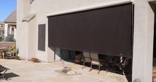 Exterior roller shade Revelation